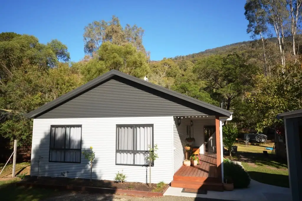 Main view of Homely house listing, 10 Grampians Rd, Halls Gap VIC 3381