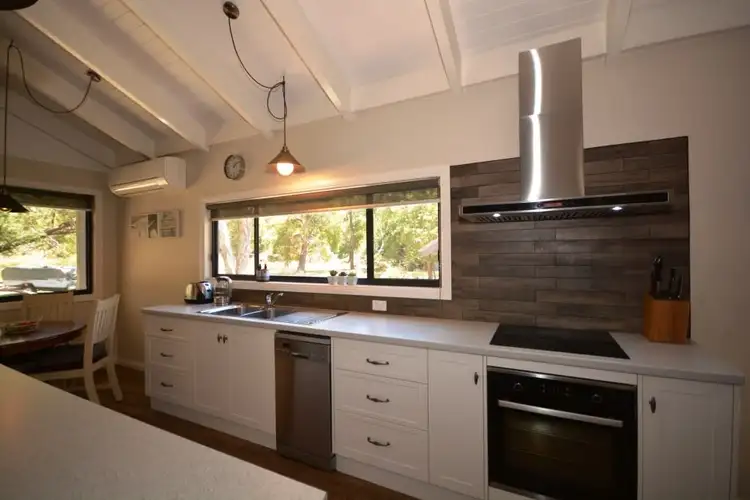 Fifth view of Homely house listing, 10 Grampians Rd, Halls Gap VIC 3381