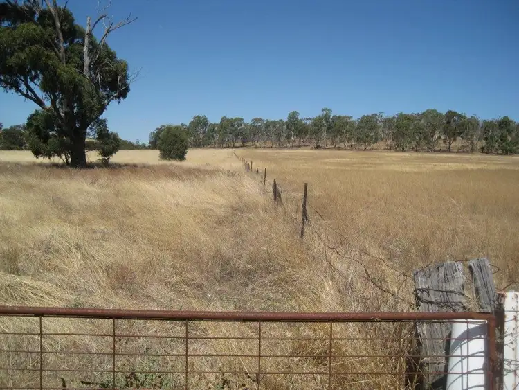 11/Sec B Woosang Cnr Turnbulls Road And Calder Highway, Wedderburn VIC 3518