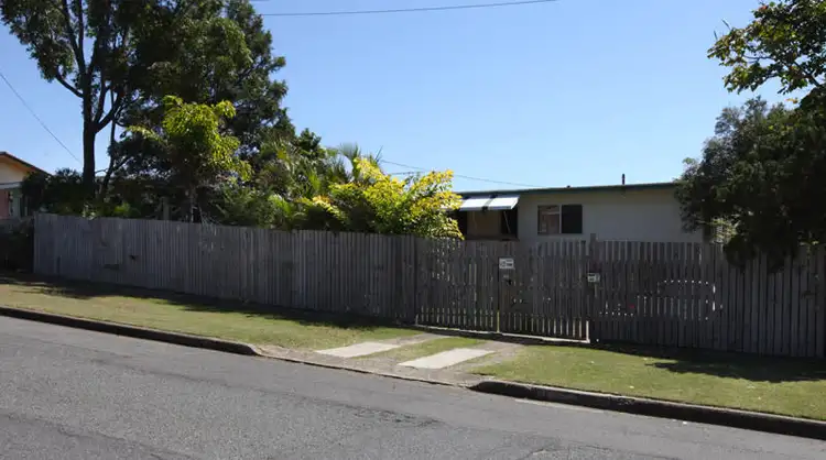 62 Flinders St, West Gladstone QLD 4680