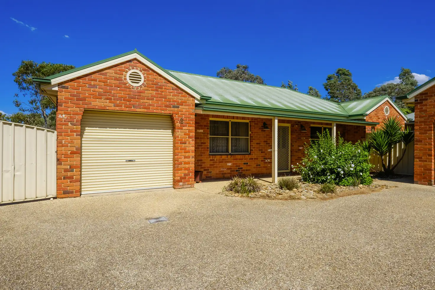 Main view of Homely townhouse listing, 2/13 Heppner Ct, Thurgoona NSW 2640
