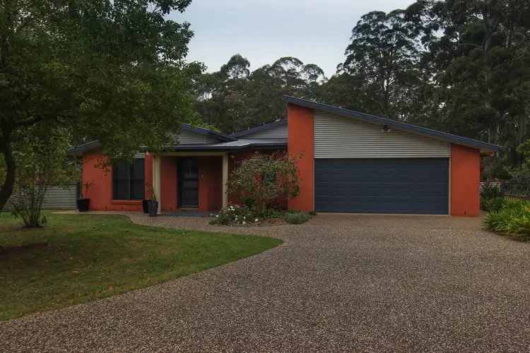 12 Kookaburra Court, Highfields QLD 4352