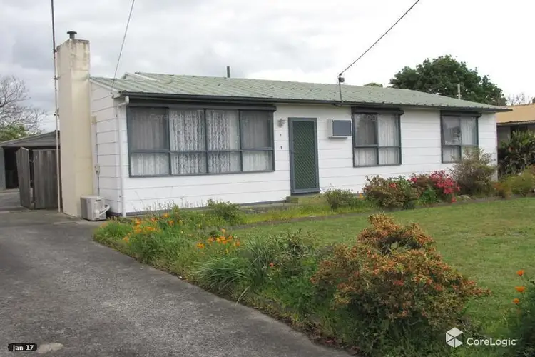 1 Belbrook St, Newborough VIC 3825