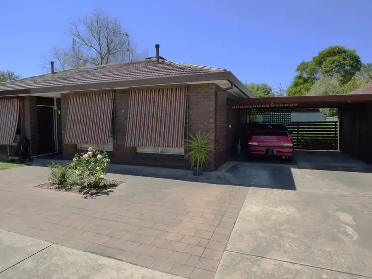 Main view of Homely unit listing, 2/31 Walker St, Benalla VIC 3672