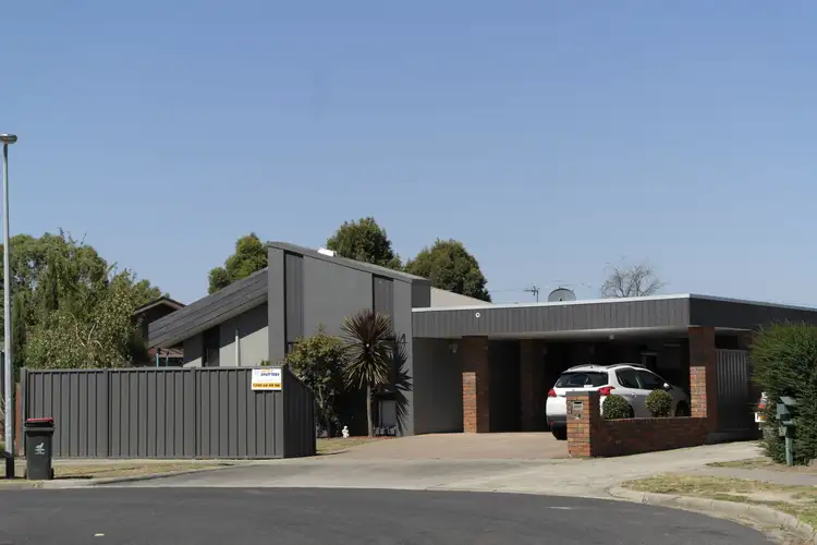 Second view of Homely house listing, 4 Dove Ct, Traralgon VIC 3844