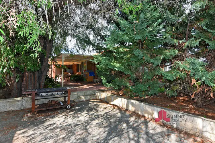 Fifth view of Homely house listing, 1 Barnes Court, Australind WA 6233