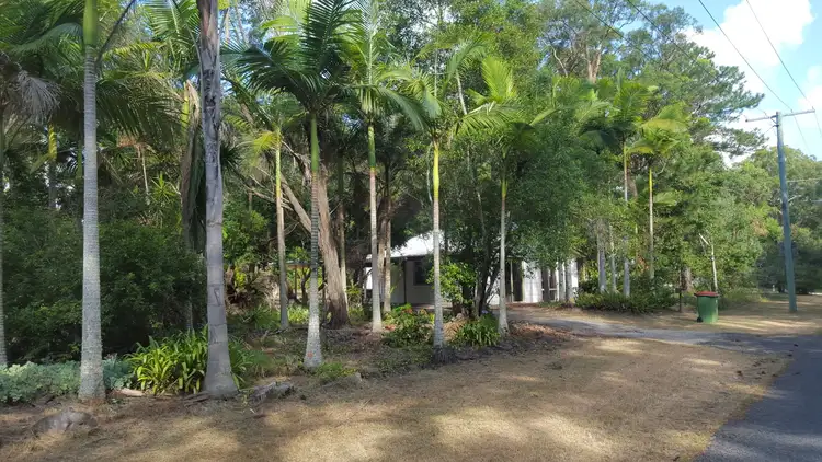 22 Nugent St, Macleay Island QLD 4184