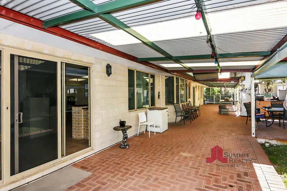 Main view of Homely house listing, 8 Seabreeze Cl, Leschenault WA 6233