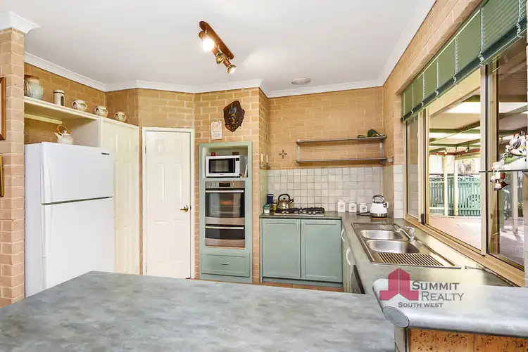 Sixth view of Homely house listing, 8 Seabreeze Cl, Leschenault WA 6233