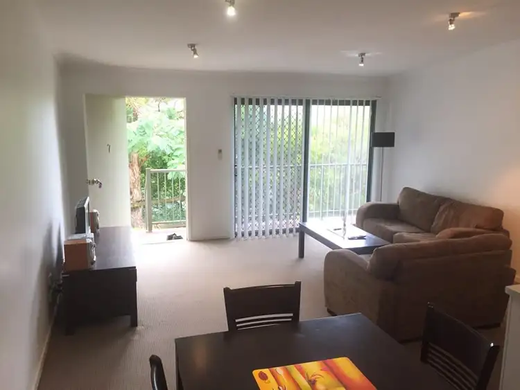 7/24 Kent St, West Gladstone QLD 4680