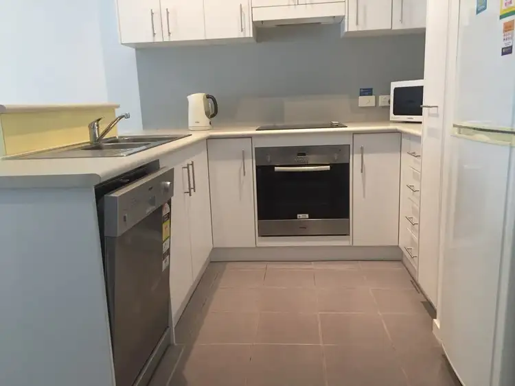 Fifth view of Homely unit listing, 7/24 Kent St, West Gladstone QLD 4680