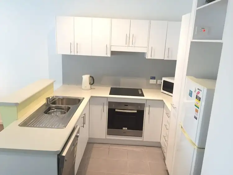 Sixth view of Homely unit listing, 7/24 Kent St, West Gladstone QLD 4680