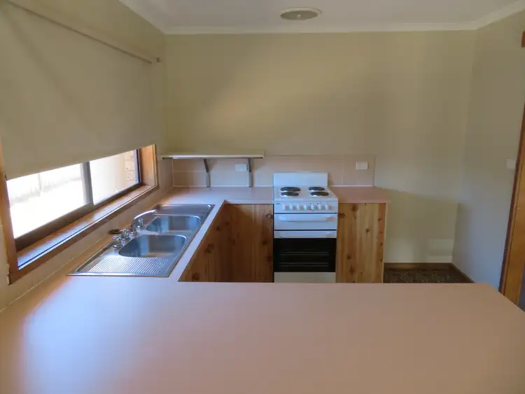 Fifth view of Homely rural property listing, 12 Grandview St, Wycheproof VIC 3527