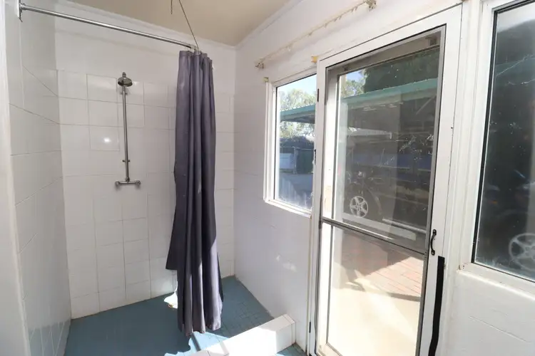 Fourth view of Homely unit listing, Unit 2/75 West Street, Mount Isa QLD 4825