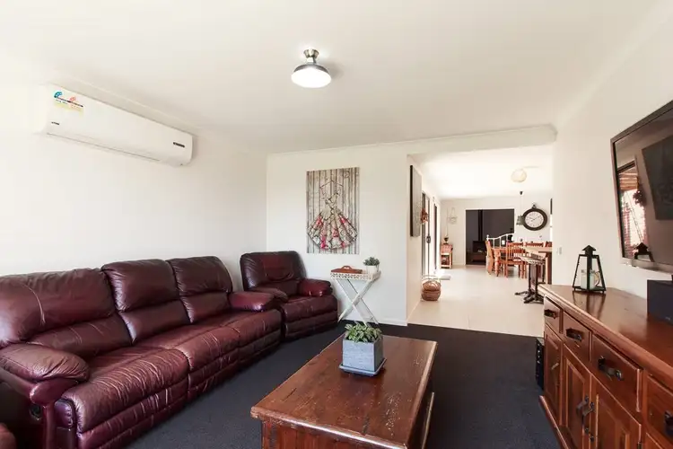 Fifth view of Homely house listing, 14 Wright Court, Rosedale VIC 3847