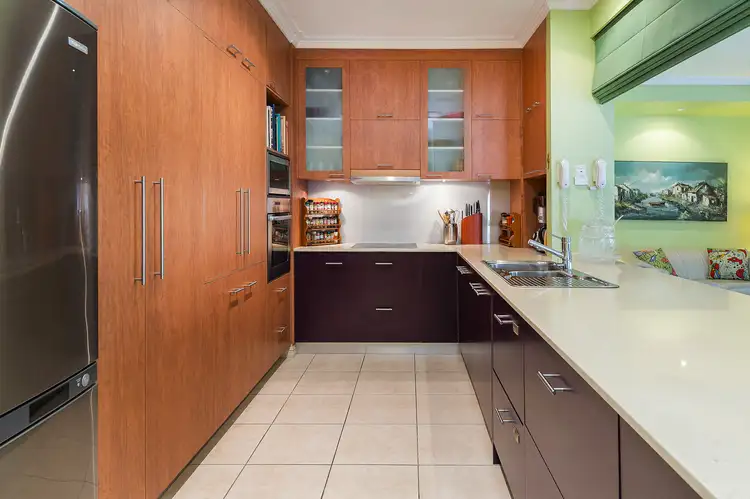 Fifth view of Homely semi-detached listing, 3203 Palladian Dr, Hope Island QLD 4212