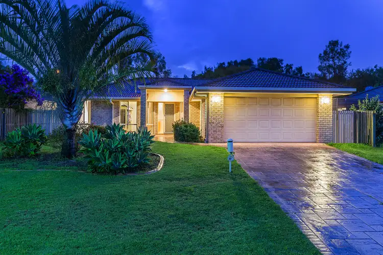 35 Lakeshore Dr, Helensvale QLD 4212