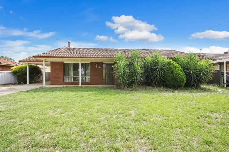 53 Pell St, Howlong NSW 2643