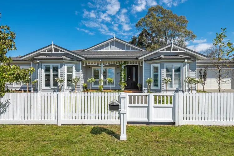 90 Sheedy Road, Gisborne VIC 3437