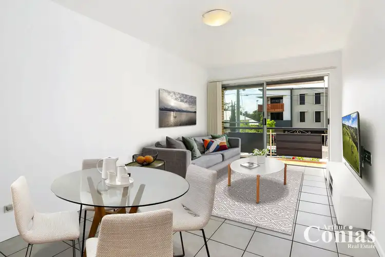 2/21 Edmondstone St, Newmarket QLD 4051
