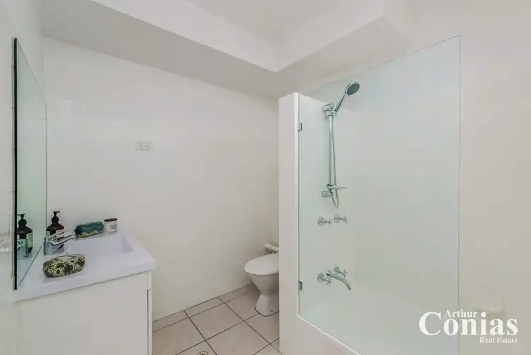 Fifth view of Homely apartment listing, 2/21 Edmondstone St, Newmarket QLD 4051