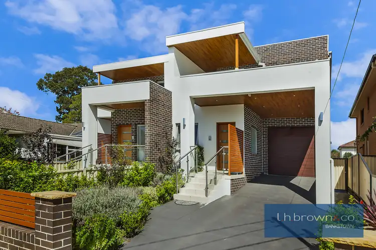 17A Roosevelt St, Sefton NSW 2162