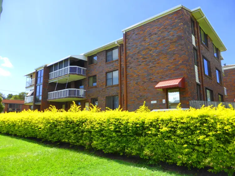 1/2A View Street, Woody Point QLD 4019