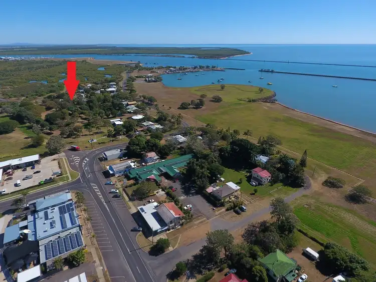 1A Donaldson St, Burnett Heads QLD 4670