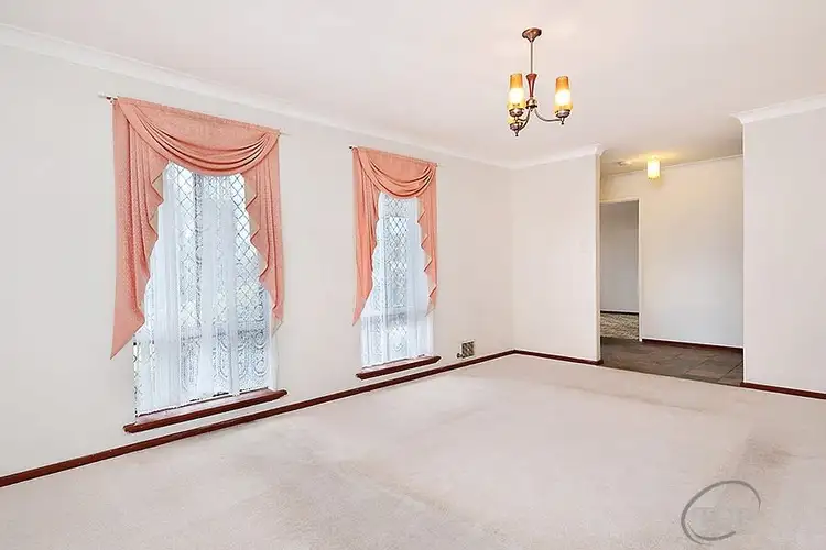 Second view of Homely house listing, 7 Iandra Loop, Willetton WA 6155