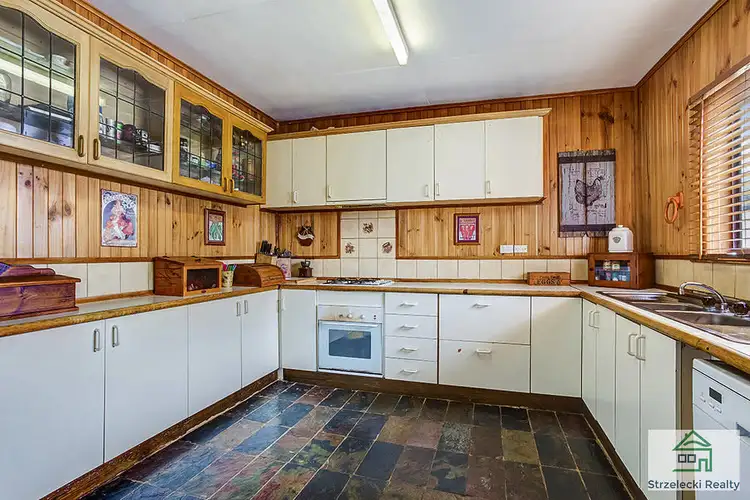 Second view of Homely house listing, 98 Waterloo Rd, Trafalgar VIC 3824