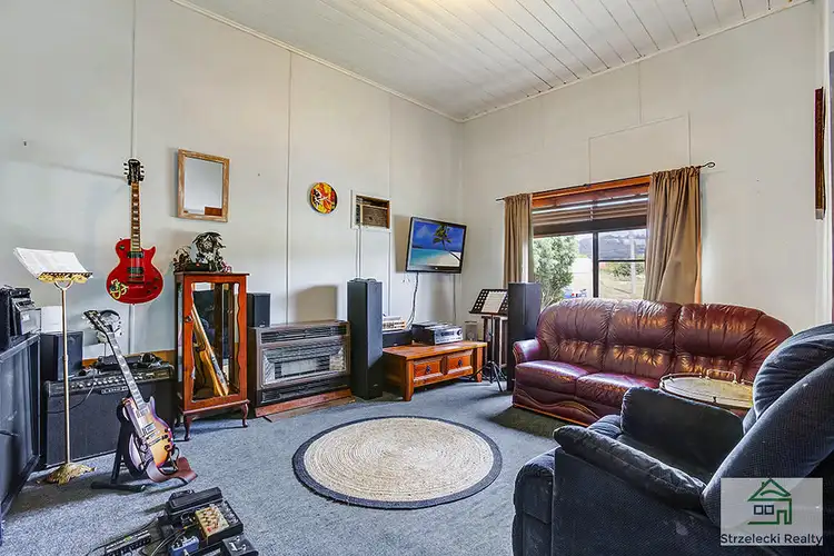 Third view of Homely house listing, 98 Waterloo Rd, Trafalgar VIC 3824