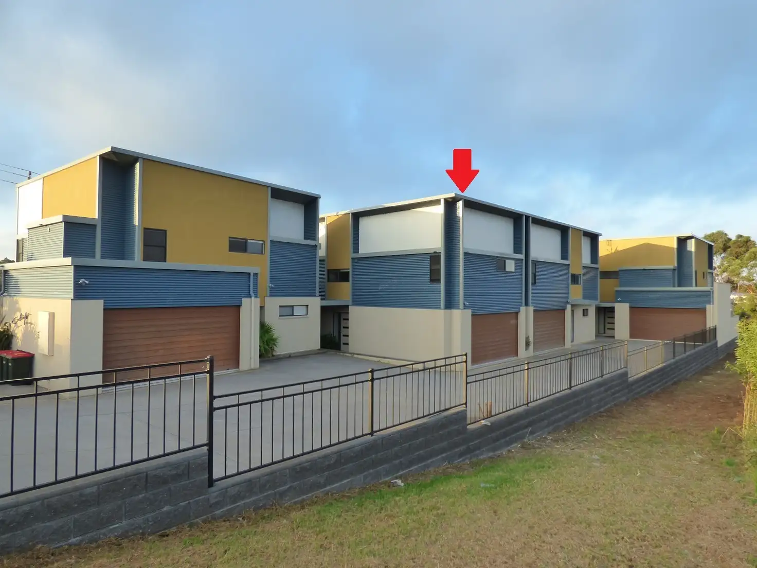 Main view of Homely unit listing, 2/2 Lake St, Eden NSW 2551