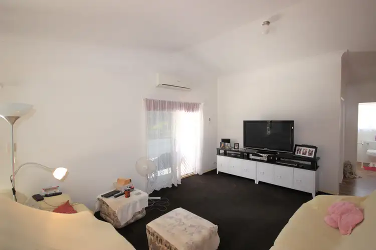 Sixth view of Homely house listing, 37 Scarvell Pl, Kooralbyn QLD 4285