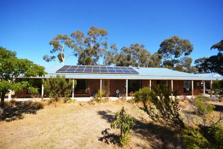 24 D'ARCY STREET, Stawell VIC 3380
