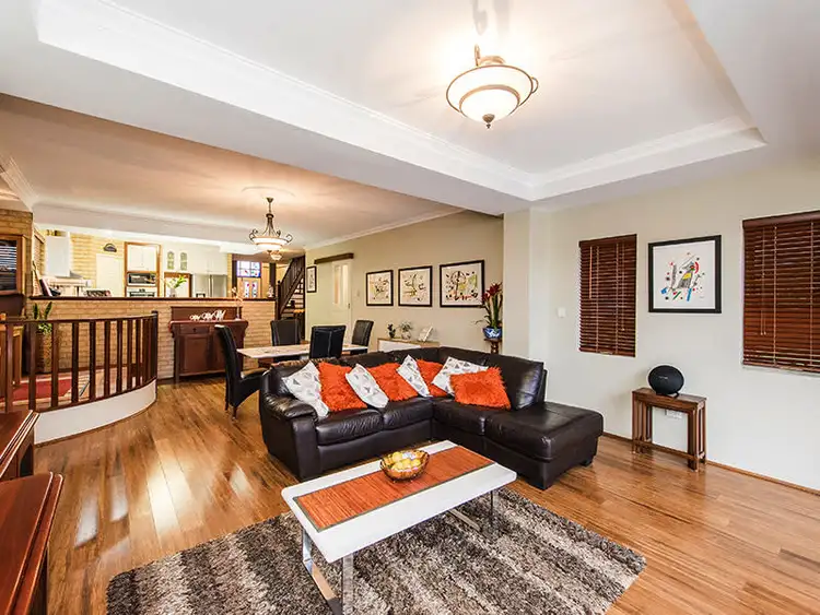 Sixth view of Homely house listing, 10 Armstrong St, Halls Head WA 6210