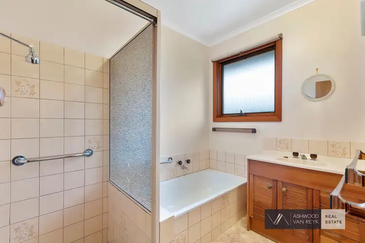 Seventh view of Homely unit listing, 8/34 Wallace St, Bairnsdale VIC 3875