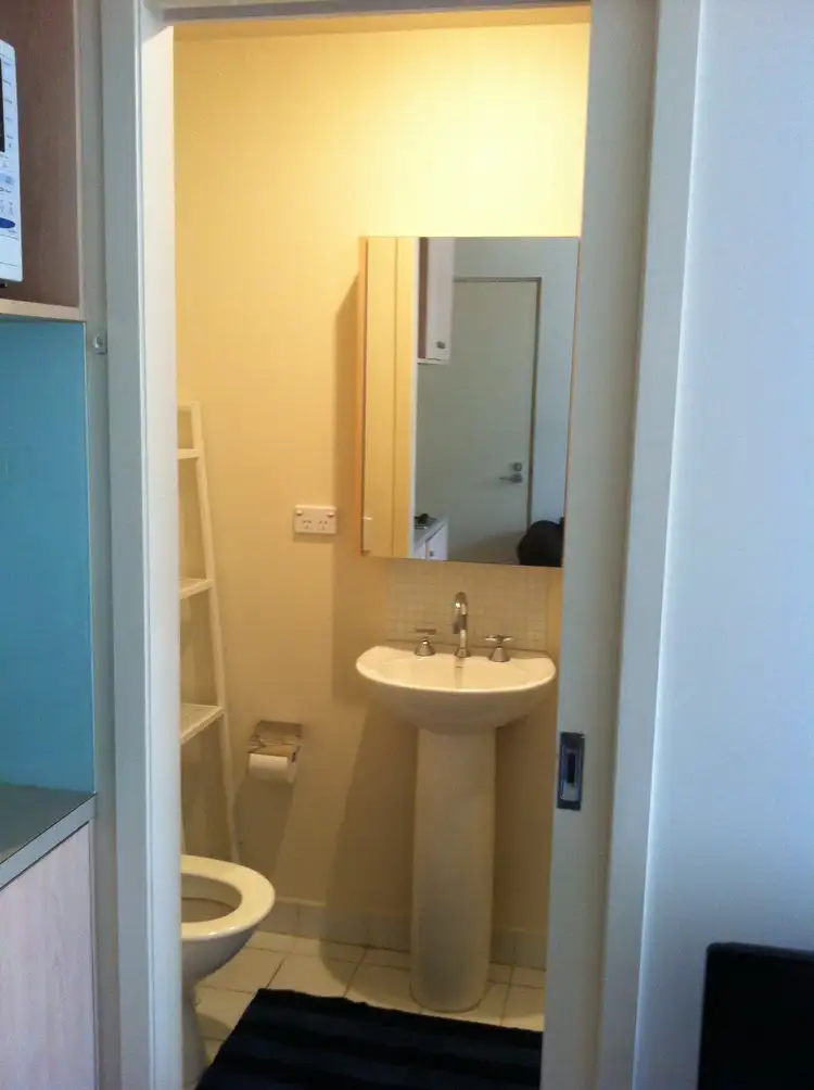 Fifth view of Homely apartment listing, 205/62-68 Hayward Lane, Melbourne VIC 3000