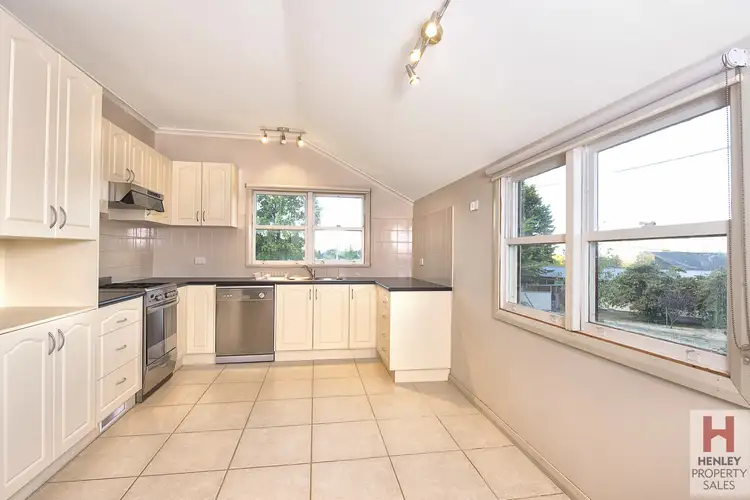 21 Baroona Ave, Cooma NSW 2630