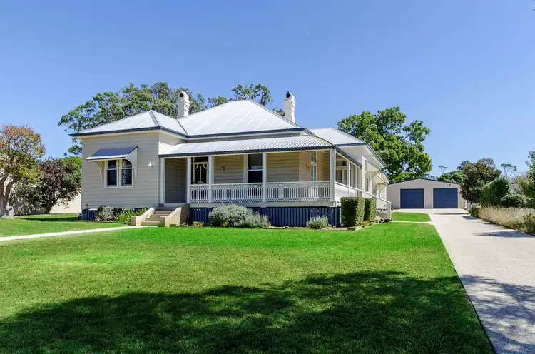 63 Gore St, Warwick QLD 4370