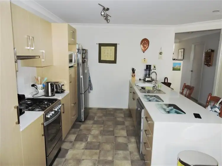 Seventh view of Homely unit listing, 1/12 Shilliday St, Warwick QLD 4370