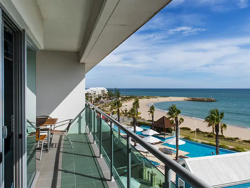 Main view of Homely unit listing, 310/16 Dolphin Drive, Mandurah WA 6210