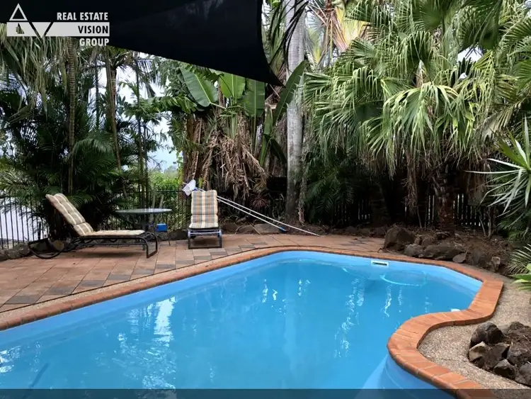 5 Hamilton Ave, Cannonvale QLD 4802