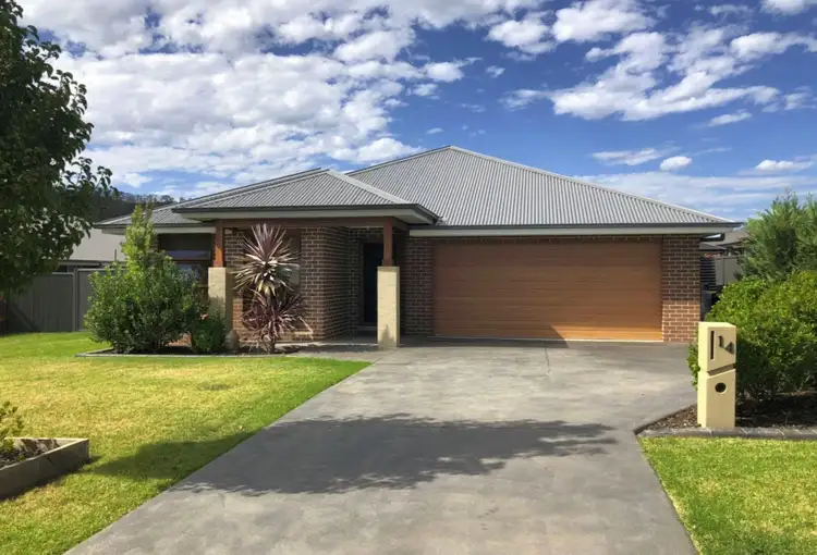 14 Friesian Way, Picton NSW 2571