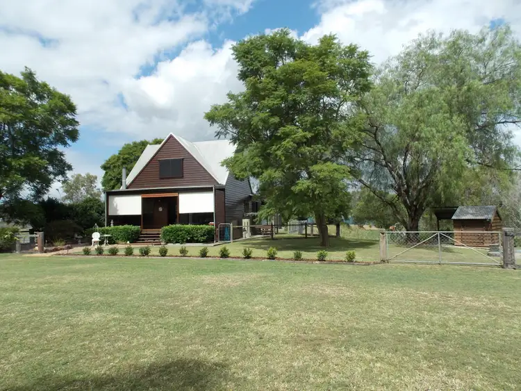 28-36 Queen St, Marburg QLD 4346