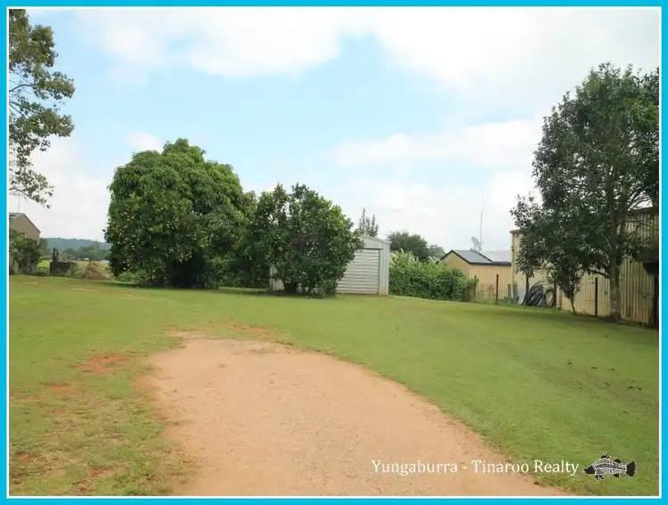 5 Williams Ave, Yungaburra QLD 4884