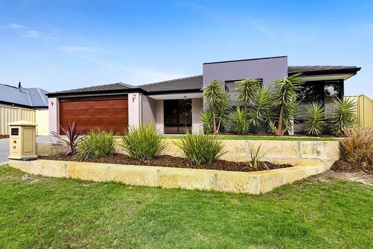 Second view of Homely house listing, 18 Polwarth Cct, Eaton WA 6232