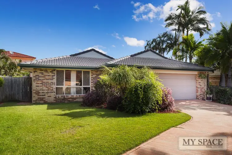 29 Mitchell Pl, Belmont QLD 4153