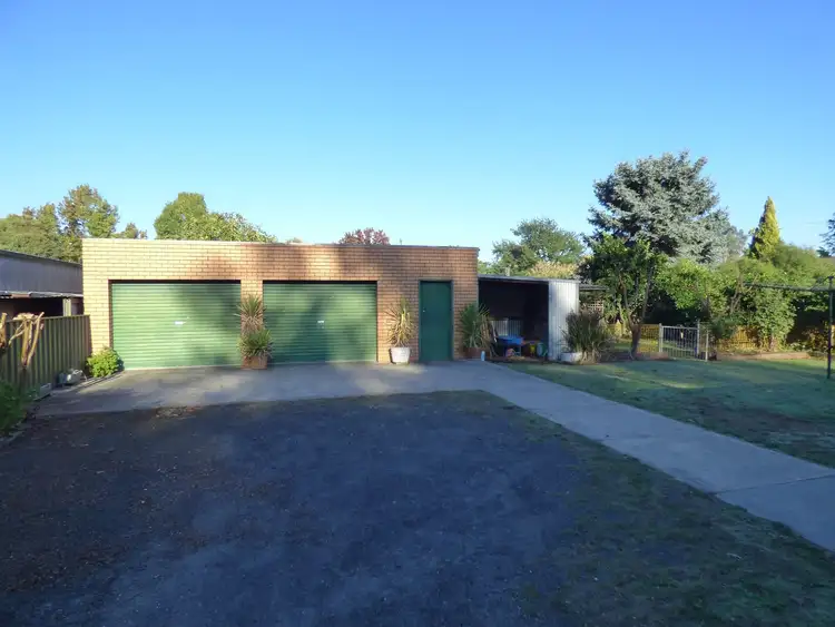 Sixth view of Homely house listing, 8 Robertson St, Myrtleford VIC 3737