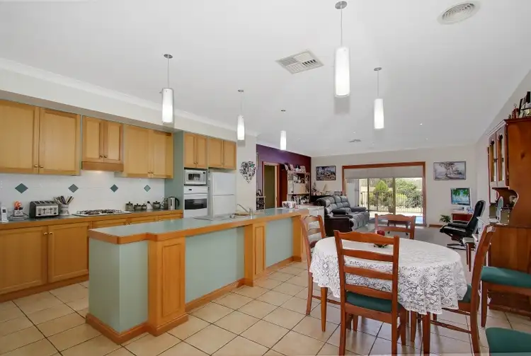 Fourth view of Homely house listing, 4 Fisher Ct, Wahgunyah VIC 3687