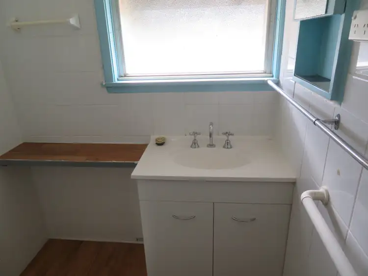 Seventh view of Homely house listing, 4 Finch Ave, Eaglehawk VIC 3556
